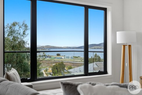 197 Tollard Drive, ROKEBY TAS 7019