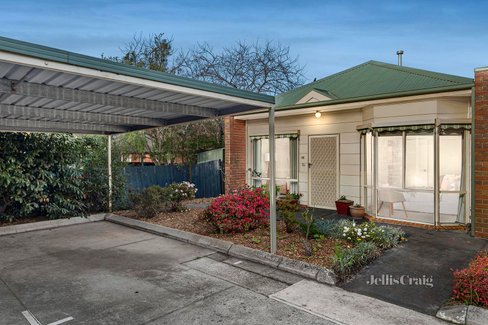 19 74 Warrandyte Road Ringwood 3134
