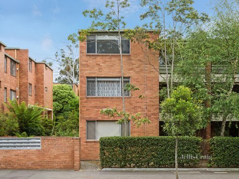 19 76 Haines Street North Melbourne 3051