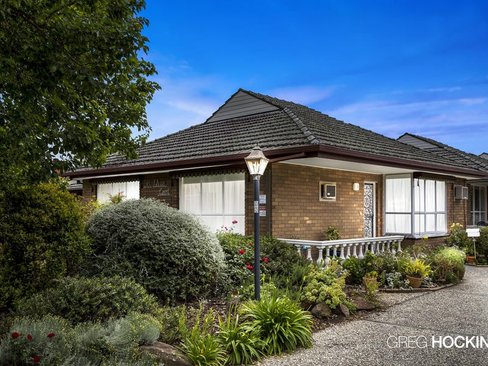 1 98 Railway Place Williamstown 3016