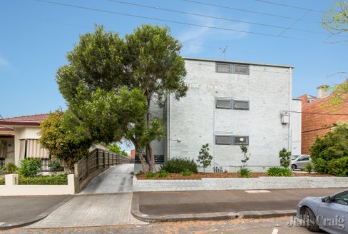 19/912 Drummond Street Carlton North 3054