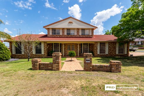 19B Bandalong Street, TAMWORTH NSW 2340