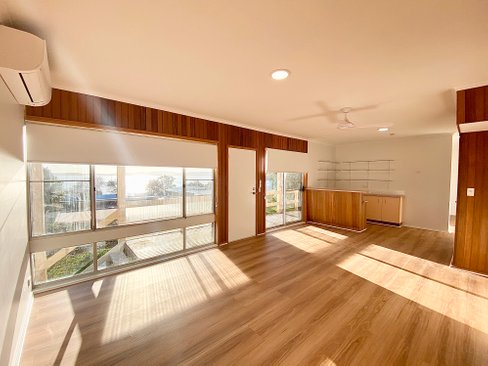 1a Corrie Parade, CORLETTE NSW 2315