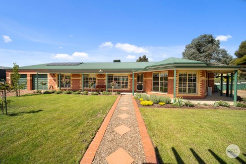 1a Emmaline Drive, MAIDEN GULLY VIC 3551