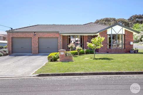1a McAuley Drive, BROWN HILL VIC 3350