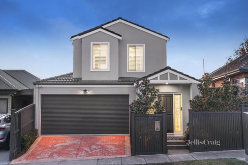 1a Rowland Street Bentleigh East 3165