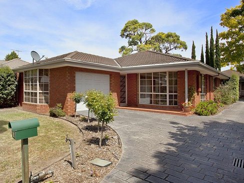 1A 1 Ivan Street Strathmore 3041