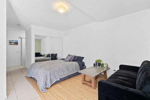 1A/6-10 Tomewin Street, Currumbin QLD 4223