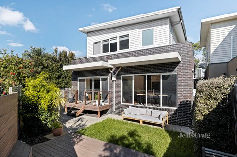 1a 7 Curzon Street Ivanhoe 3079