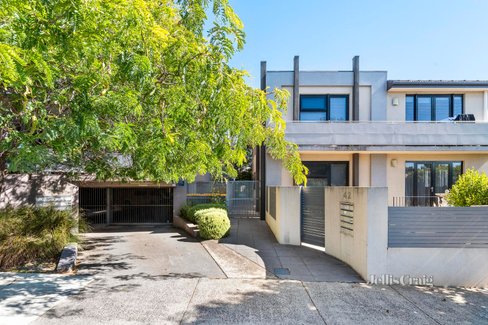 1B 42-44 Clarendon Street Thornbury 3071