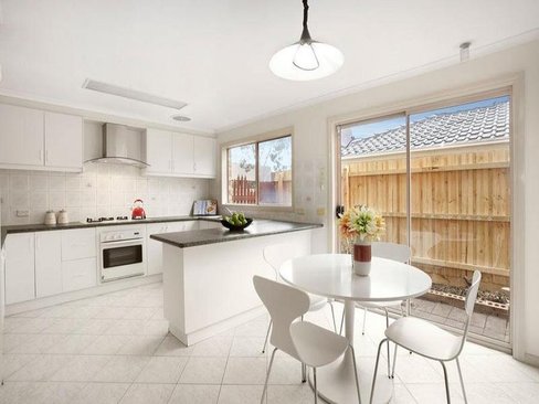 1b 479 Middleborough Road Box Hill North 3129