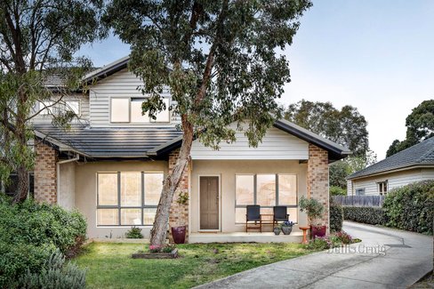 2 & 3 24 Strathallan Road Macleod 3085