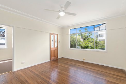 2 Agnes Street, TWEED HEADS SOUTH NSW 2486