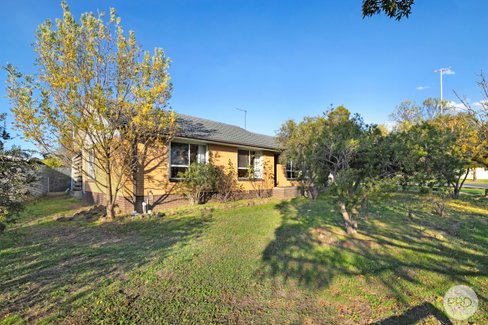 2 Anderson Street, SKIPTON VIC 3361