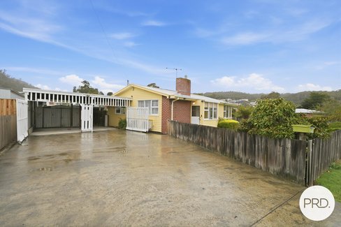 2 Banksia Road, RISDON VALE