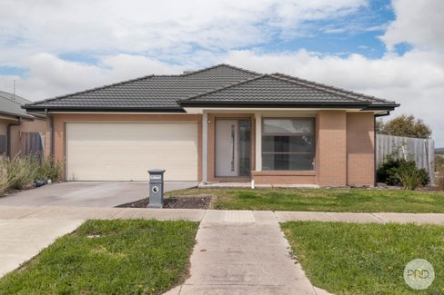 2 Berrigan Drive, BONSHAW VIC 3352