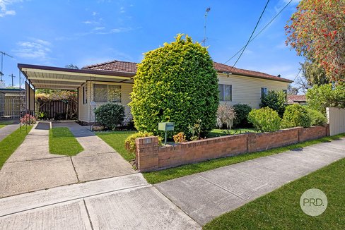 2 Blackshaw Avenue, MORTDALE NSW 2223