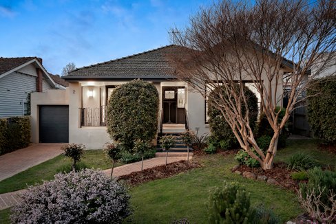 2 Bruce Street Strathmore 3041