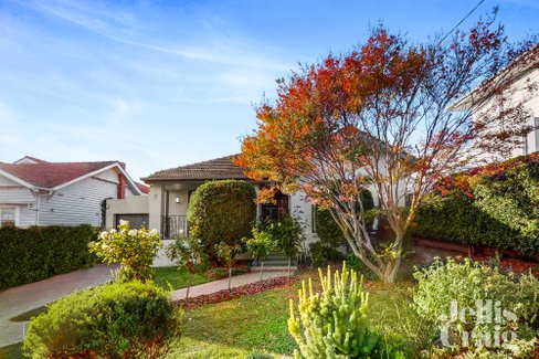 2 Bruce Street Strathmore 3041