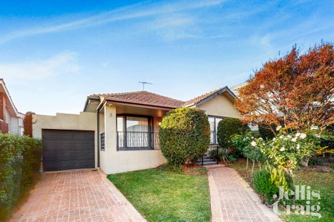 2 Bruce Street Strathmore 3041