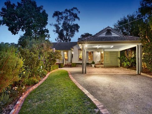 2 Connell Court Balwyn 3103