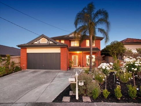 2 Costello Street Mont Albert North 3129