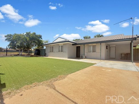 2 Criddle Way, NICKOL WA 6714