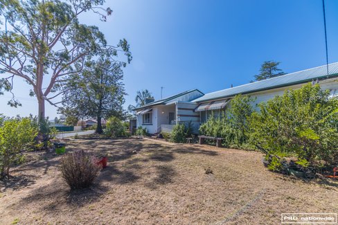 2 Croydon Avenue, TAMWORTH NSW 2340