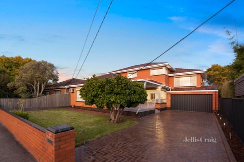 2 Dover Street Bentleigh East 3165