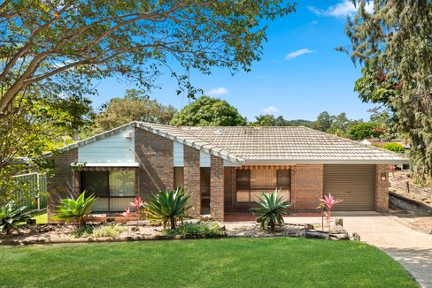 2 Dugandan Street, NERANG QLD 4211