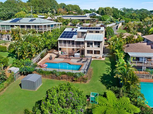 2 Eaglemont Drive, TERRANORA NSW 2486