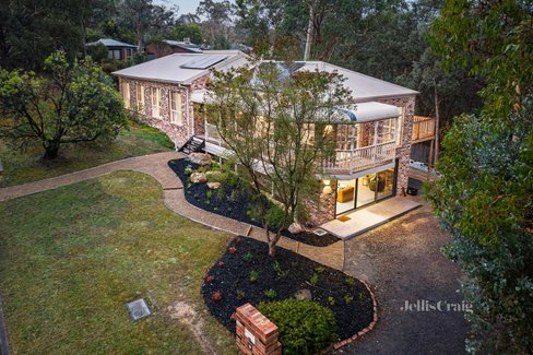 2 Eden Valley Road Warranwood 3134