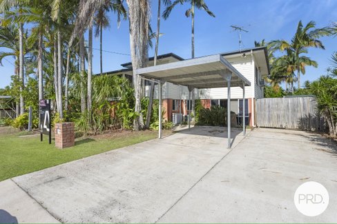 2 Forgan Street, NORTH MACKAY QLD 4740