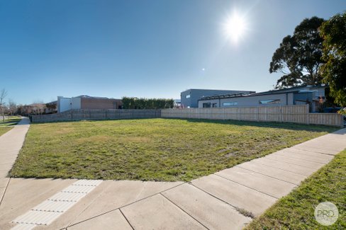 2 Goldwood Drive, ALFREDTON VIC 3350