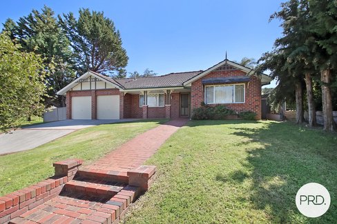 2 Highgrove Place, WEST ALBURY NSW 2640