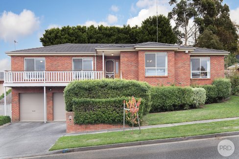 2 Highview Court, BLACK HILL VIC 3350