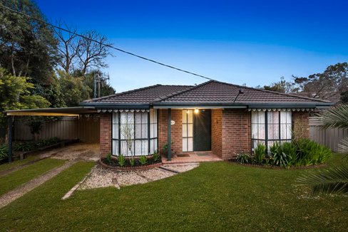 2 Jackson Street, KANGAROO FLAT VIC 3555