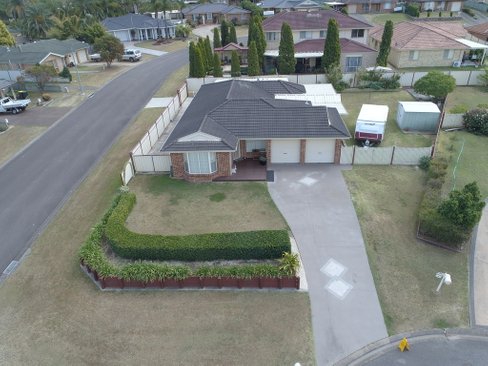 2 Joliffe Close, ABERGLASSLYN NSW 2320