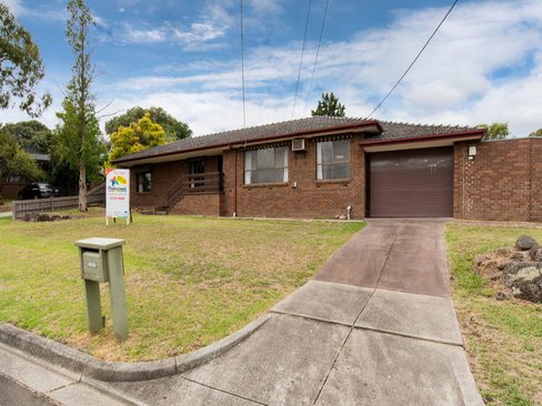 2 Karin Court Mooroolbark 3138