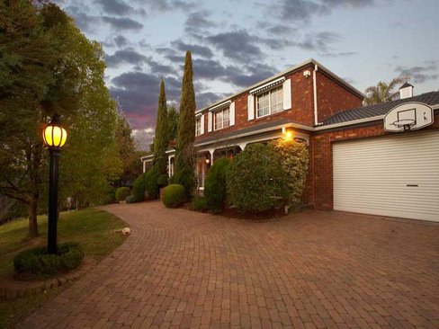 2 Kate Charlesworth Place Croydon Hills 3136