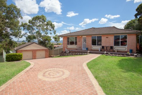 2 Kearny Close, RUTHERFORD NSW 2320