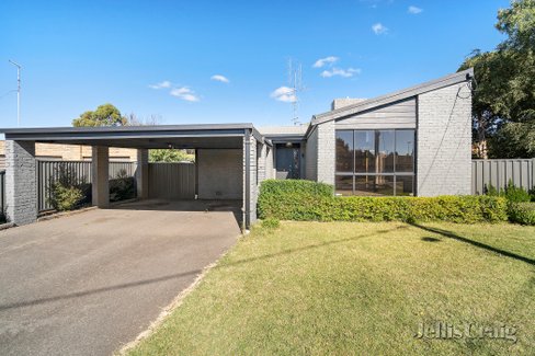 2 Kindilan Court  Delacombe 3356