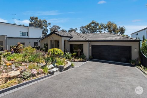 2 Knox Court, KENNINGTON VIC 3550