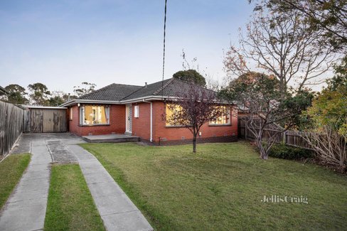 2 Langley Place South Morang 3752