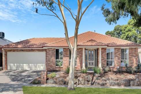 2 Lapwing Road South Morang 3752