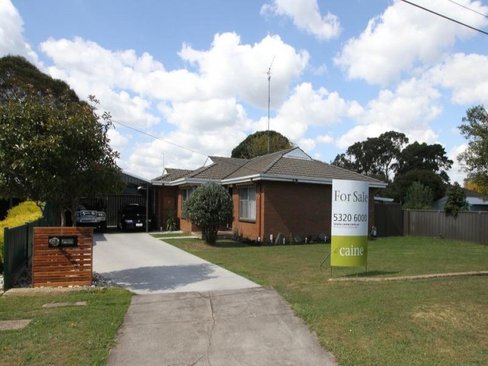 2 Lewis Court Sebastopol 3356