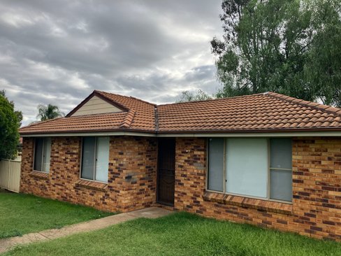 2 Maitland Street, TAMWORTH NSW 2340
