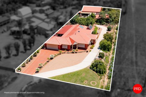 2 Monsants Road, MAIDEN GULLY VIC 3551