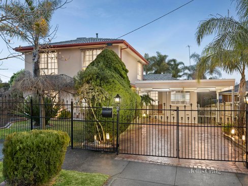 2 Moore Drive Doncaster East 3109