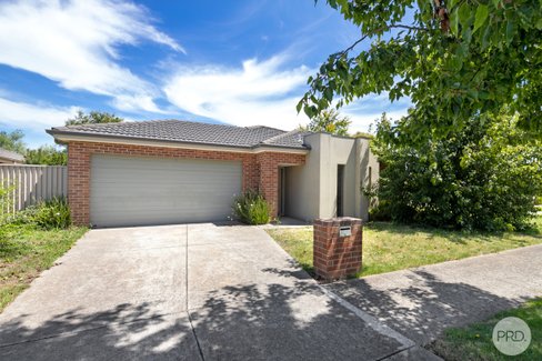 2 Moseley Street, ALFREDTON VIC 3350